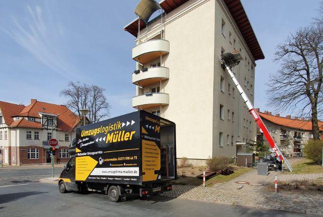 Möbellift schnell und einfach in Krostitz
